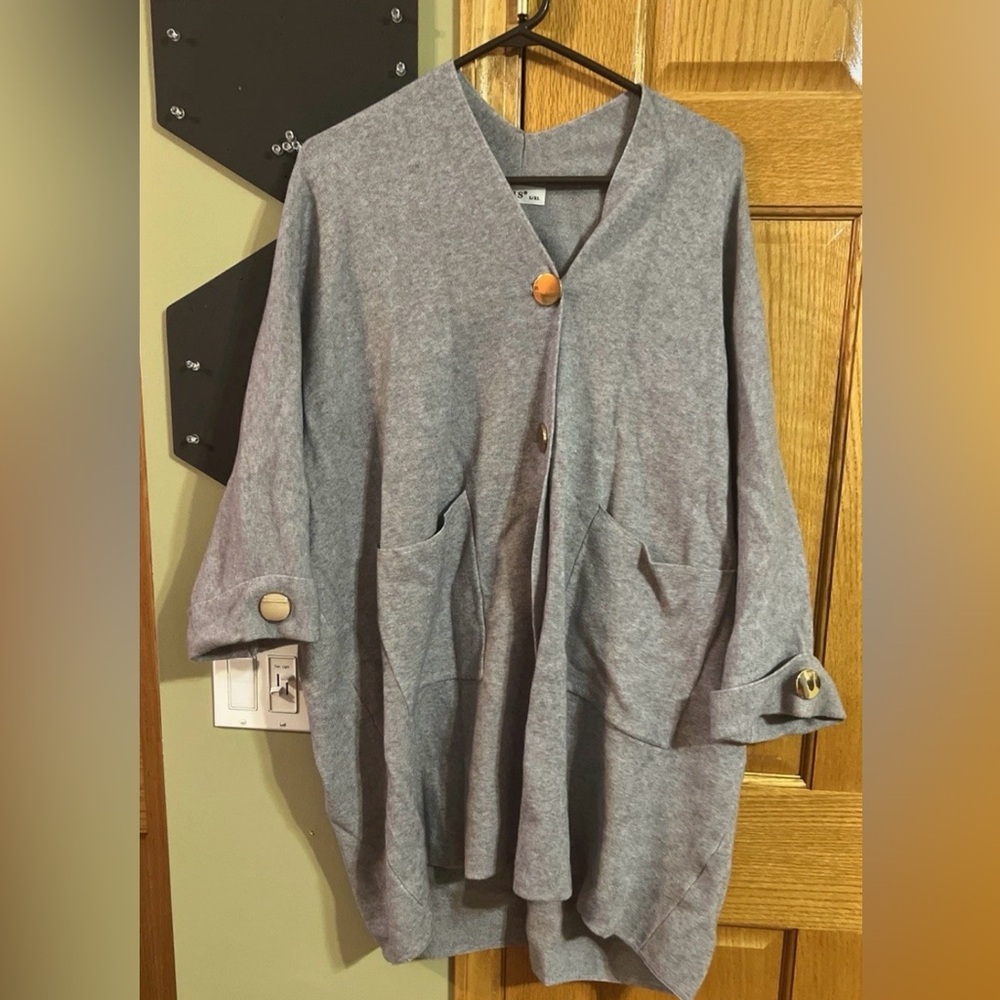 Light Gray Button-Front Cape Coat with Pockets - image 1